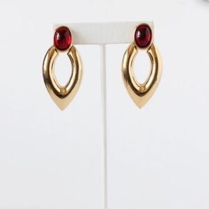 Vintage Signed Napier Red Cabochon Gold Tone Dangle Earrings